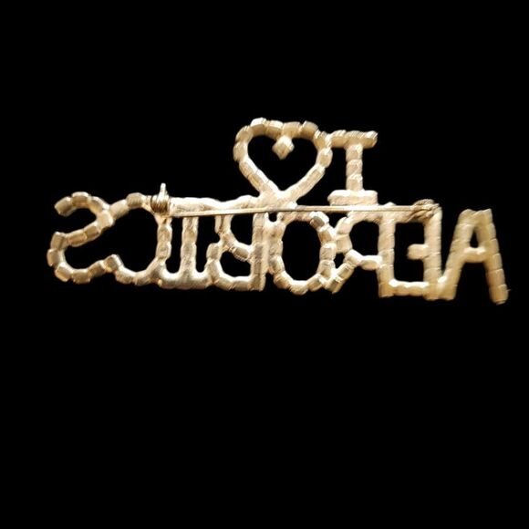 WOMEN'S " I LOVE AEROBICS RHINESTONE PIN". - Picture 3 of 3